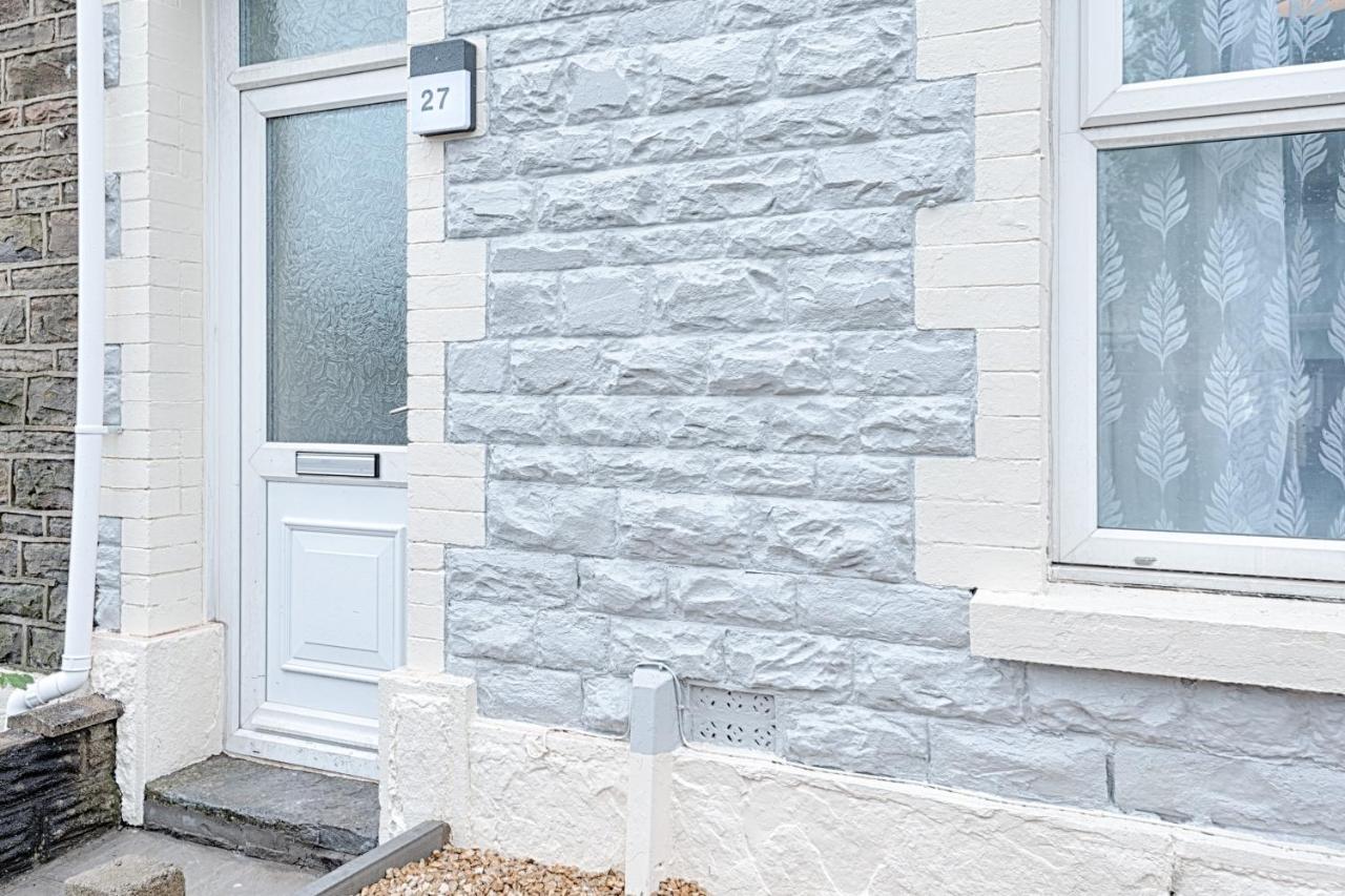 Large Green Garden, 4 Bedrooms, Sleeps 8 Swansea Extérieur photo